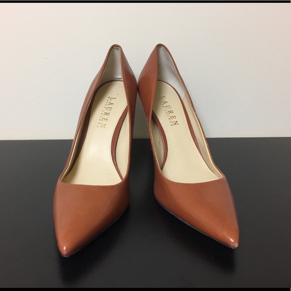 Ralph Lauren Shoes - Lauren by Ralph Lauren pointed toe shoes